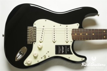 Vintera III Early 60s Stratocaster - Black
